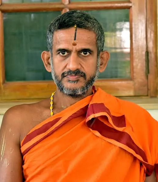 WhatsApp Image 2025-11-12 at 19.29.14_96458612