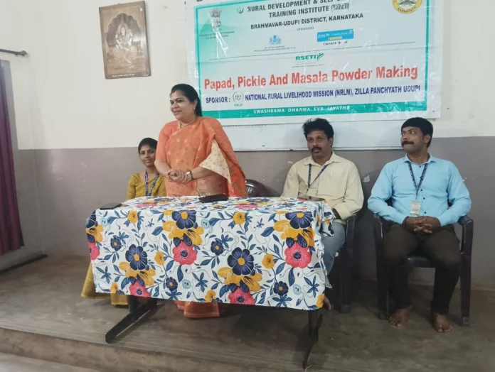 WhatsApp Image 2025-11-15 at 11.44.23_60650216