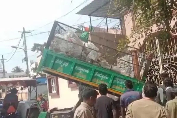 WhatsApp Image 2026-10-29 at 5.52.17 PM